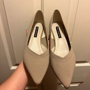 French Connection brand Woven fabric khaki women’s pumps. New w/o tags.